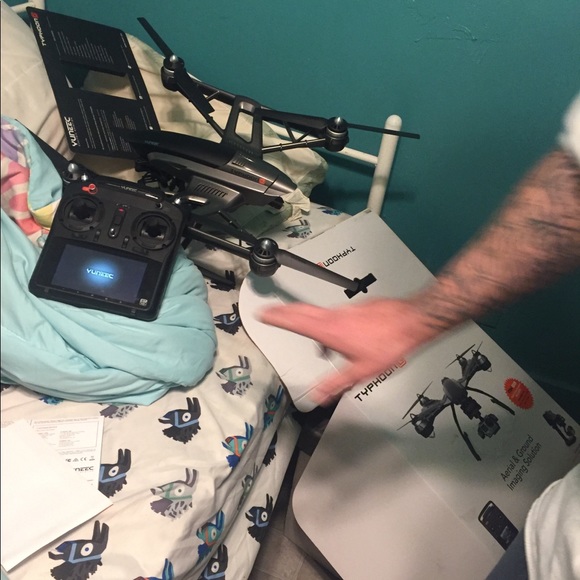 Drone - Picture 2 of 2